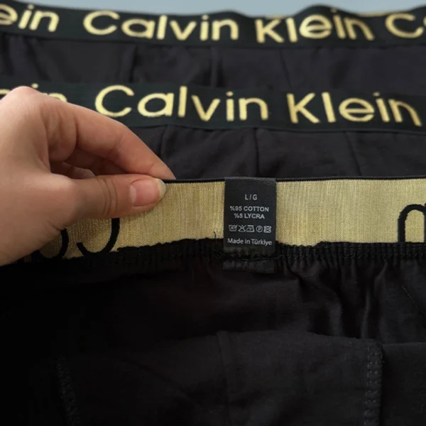 شورت نیم پا مردانه Calvin Klein پک ۳ عددی با کش کمر طلایی